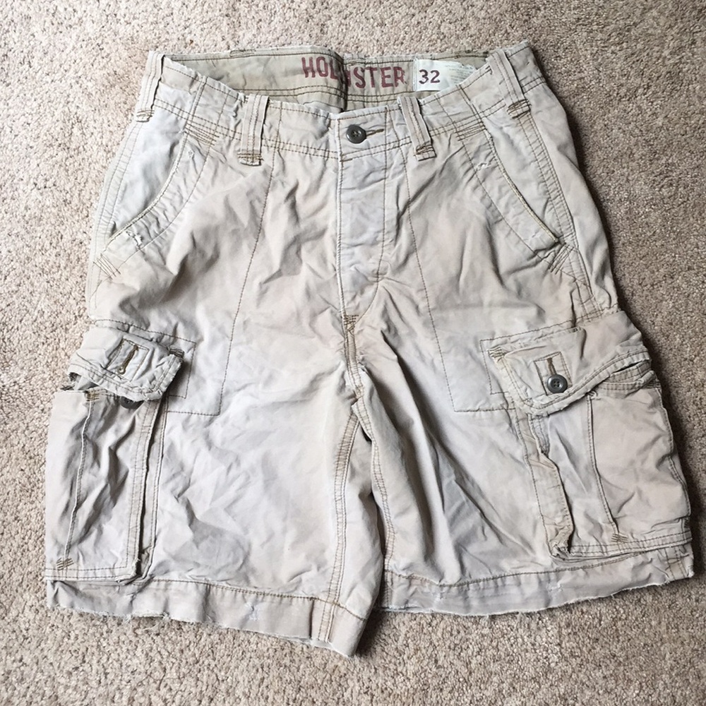 Men’s cargo shorts